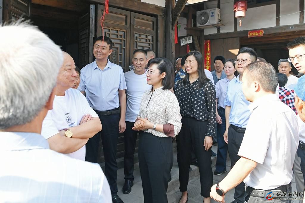 兰吉春专题调研县城规划建设管理工作