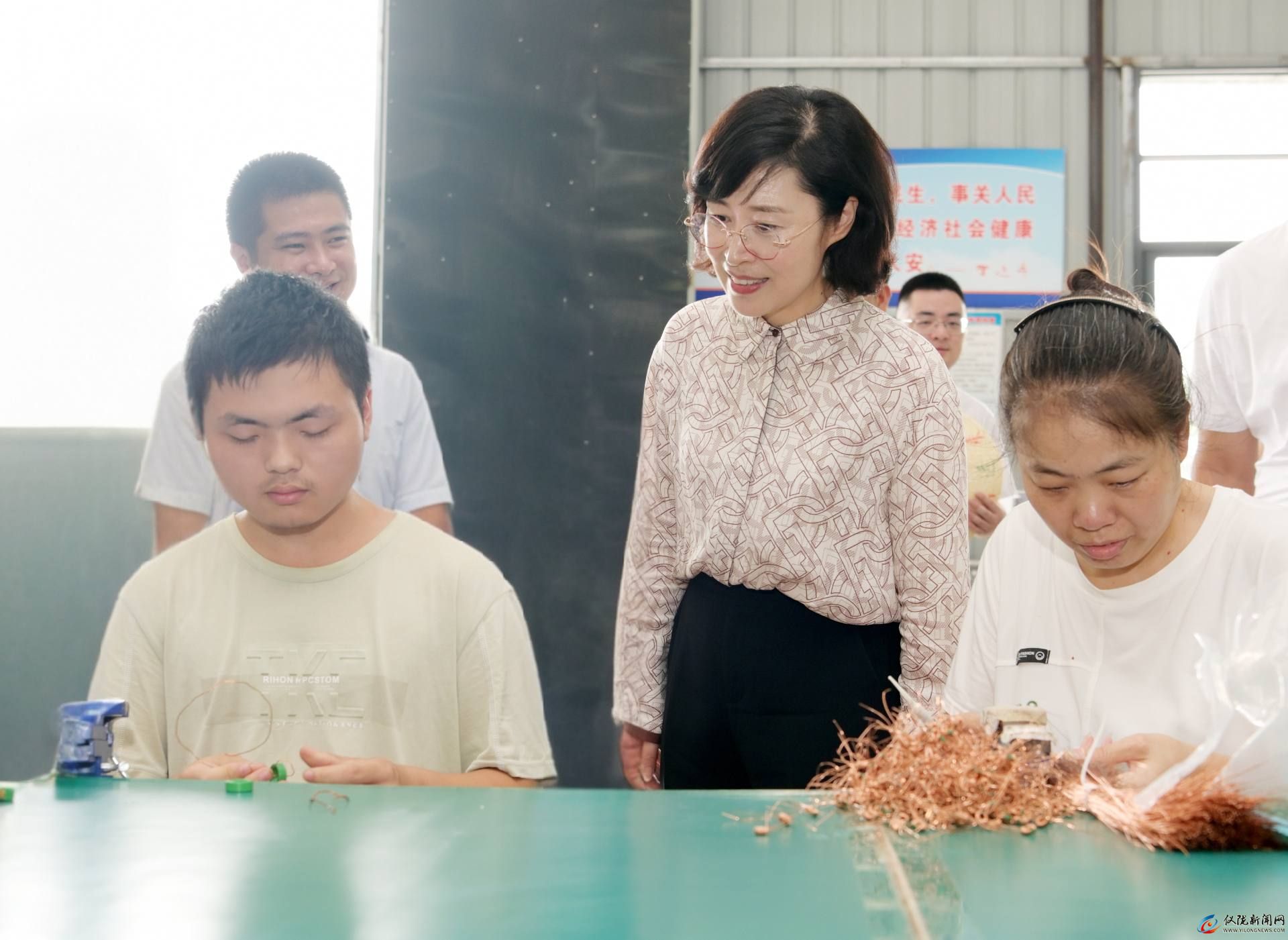 兰吉春在日兴镇调研时强调：强党建 兴产业 保安全 惠民生 全力推进乡村振兴
